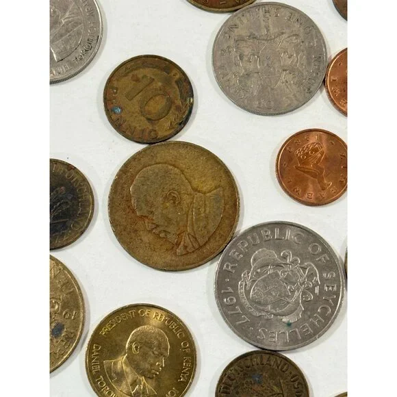 Lot of Various Coins Rupee Kenya Zimbabawe Seychelles Deutschland Tanzania - Picture 13 of 15